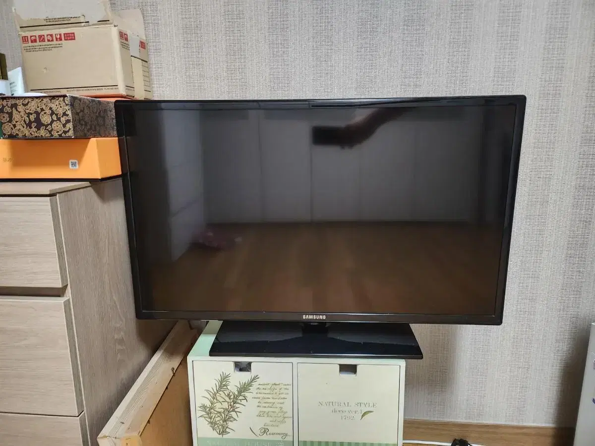 삼성TV 32인치 un32eh4000f 팝니다